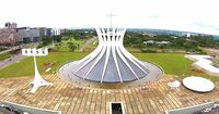 : uma obra-prima da arquitetura moderna  A Obra-prima Arquitetônica Moderna: Catedral de Brasília
