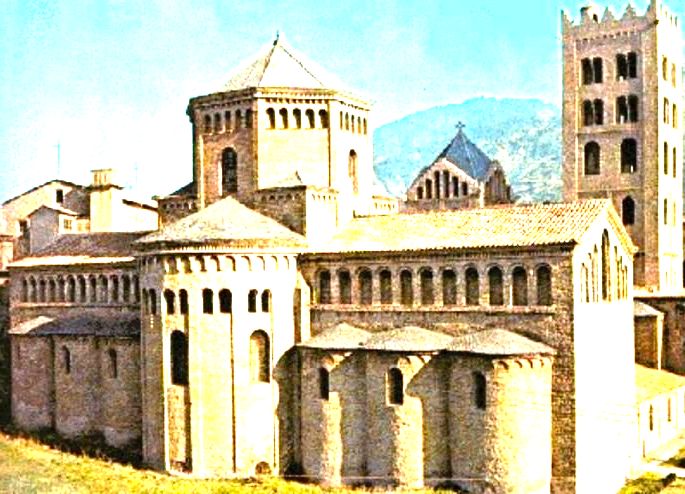 Basilica de Santa Maria de Ripoll – Gerona.