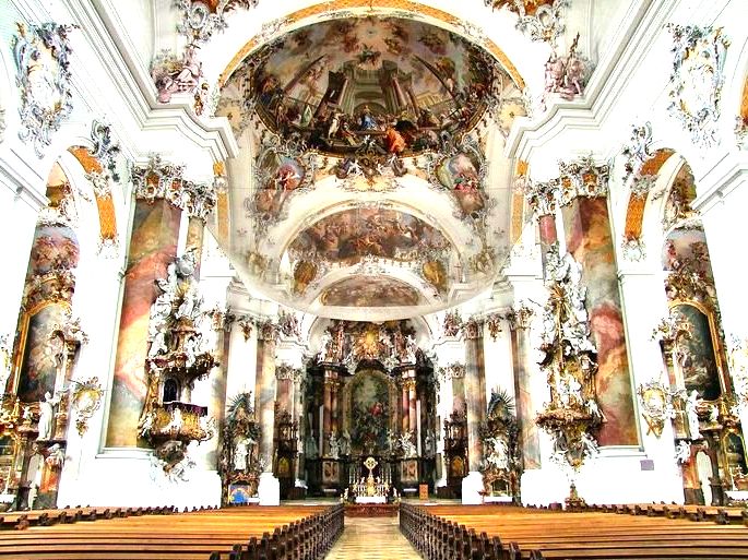 Interior da Abadía de Ottobeuren, Baviera.