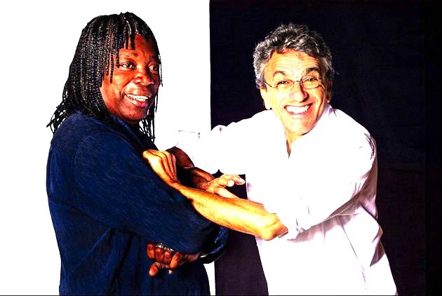 Parceria entre Caetano Veloso e Milton Nascimento.