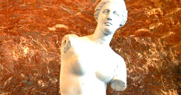 A Vênus de Milo - Uma Escultura Famosa