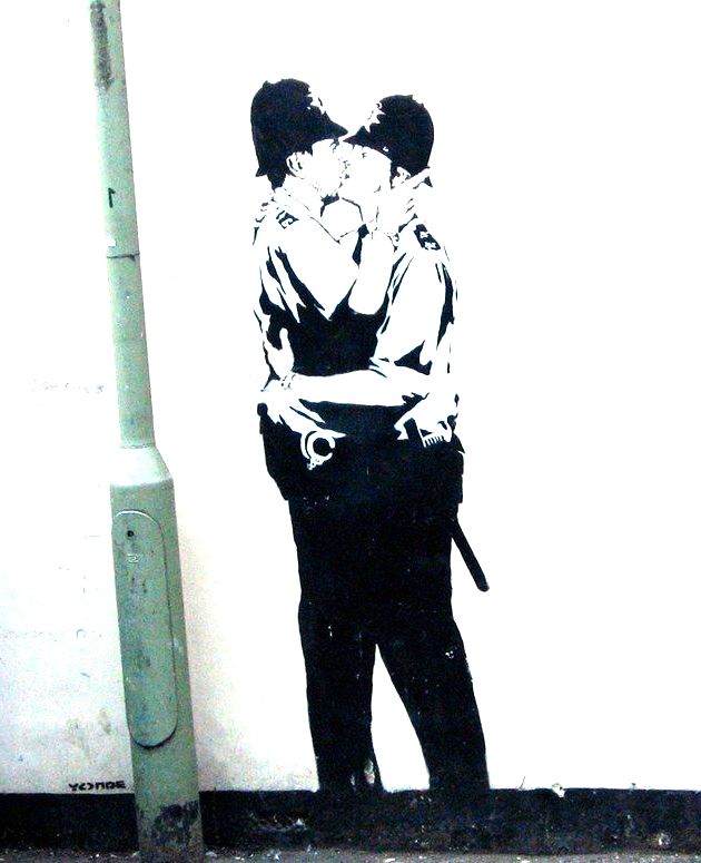 Kissing policemen