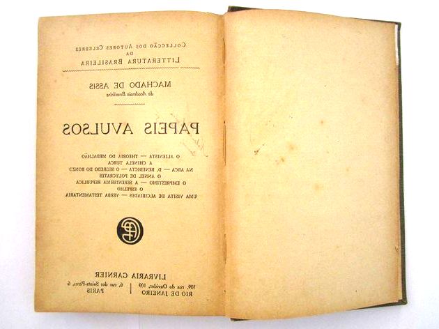 Primeira edição do livro Papéis avulsos.