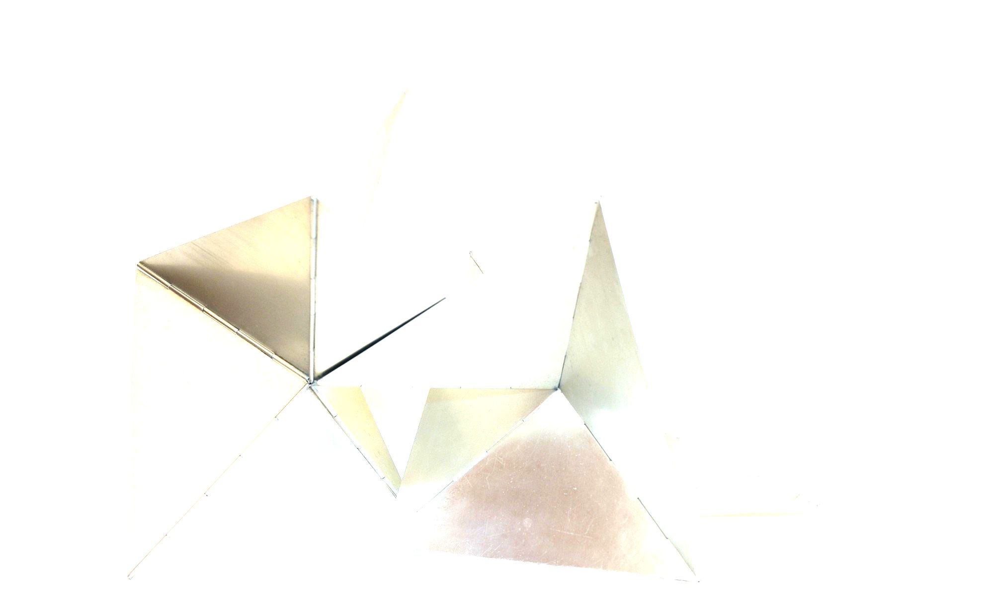 Obra da série Bichos, de Lygia Clark, 1960.