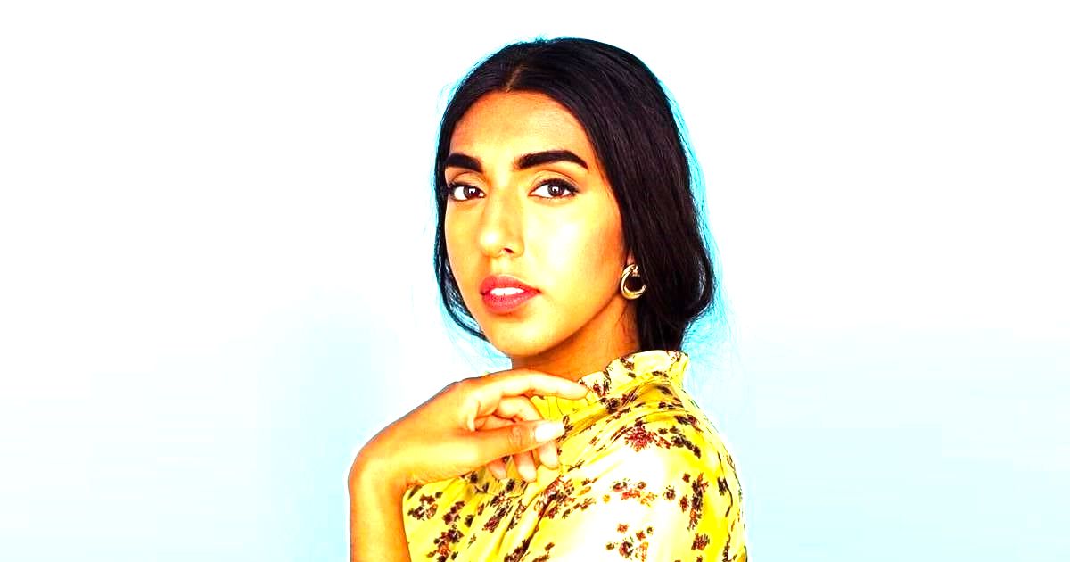 Comentários Sobre os 12 Poemas de Rupi Kaur, Escritora Indiana