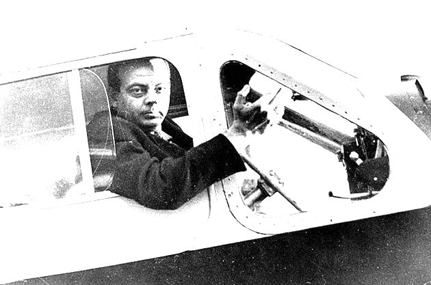 Antoine de Saint-Exupéry era piloto.