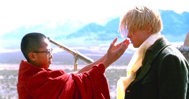 Cena de filme Sete anos no Tibet