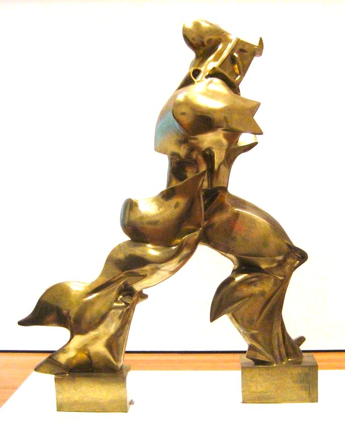 Formas Únicas de Continuidade no Espaço (1903),  Umberto Boccioni